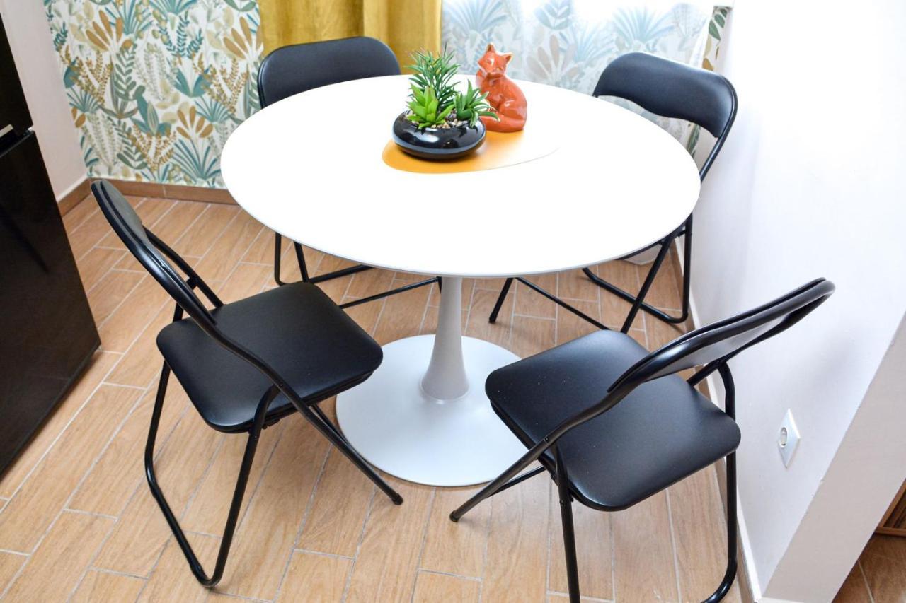 Unicum Apartman Hajdúszoboszló Esterno foto